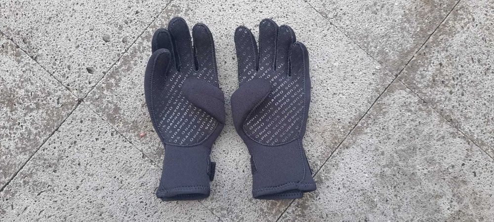 Luvas e Capuz/Baclava de Mergulho