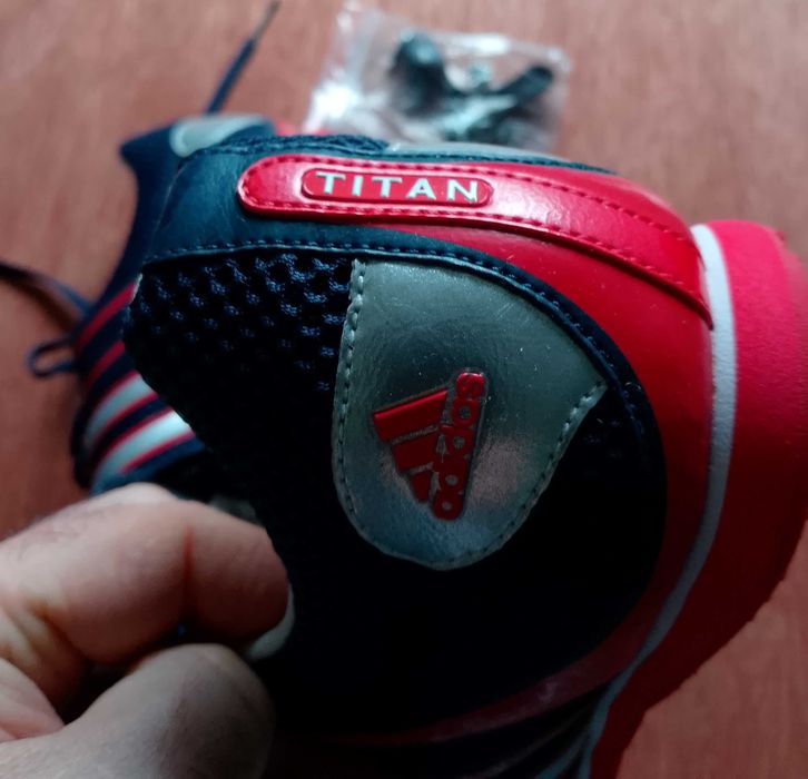 Kolce biegowe lekkoatletyczne TITAN adidas r. 27 cm
