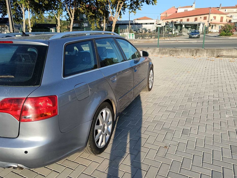 Audi A4 2.5 V6 TDI S Line