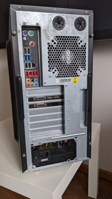 Komputer PC, i5, HD5750, RAM 8GB, 1TB, USB 3.0, CoolerMaster HAF-922