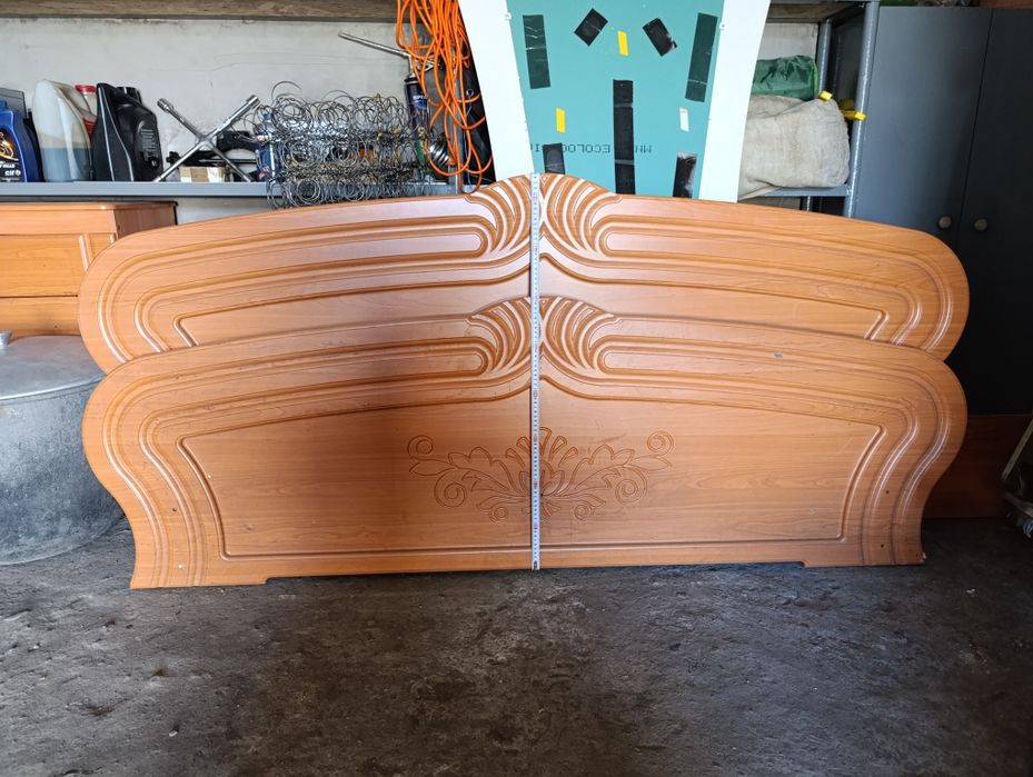 Бильця з двухмісної кроваті.