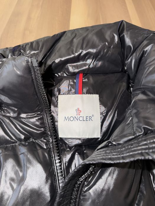 Kurtks moncler damska Maya