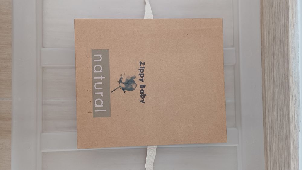 8 caixas de presente (novas)