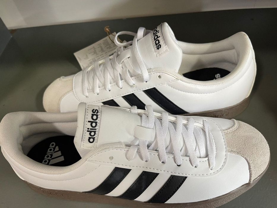 Кросівки - кеди Adidas - нові , оригінальні ( 42 розмір