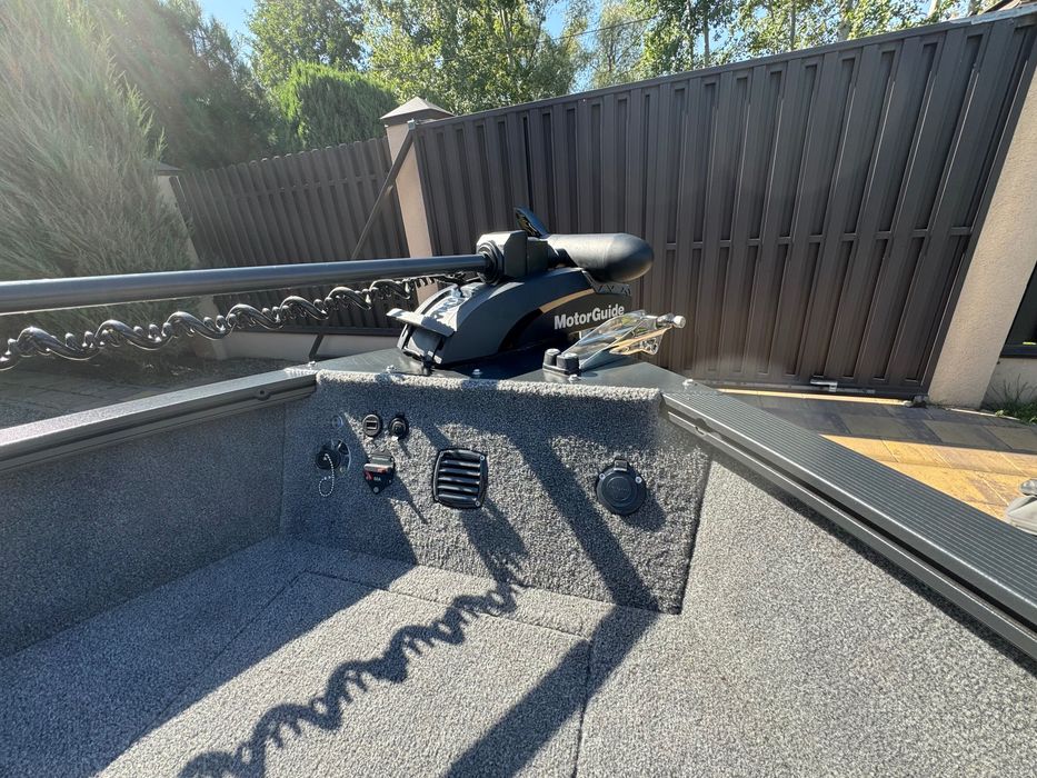 Катер алюминиевый ALBA 440 c