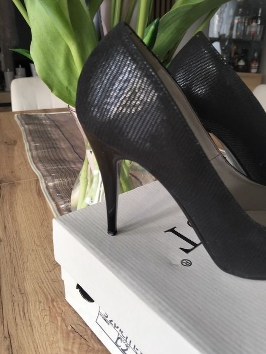 Buty  damskie rozmiar  39