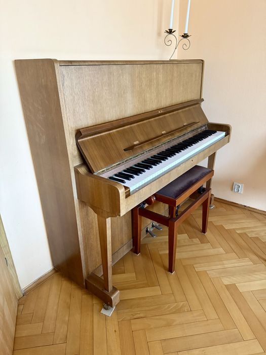 Pianino Weinbach