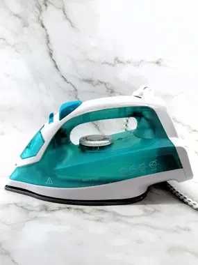 Emerio żelazko parowa uszkodzona obudowa nowe