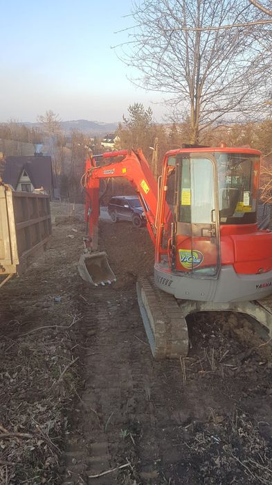 Usługi :Koparka,Wywrotka ,roboty ziemne