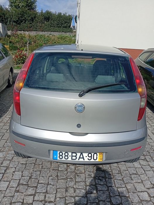Fiat Punto 1.3 MultiJet diesel econômico