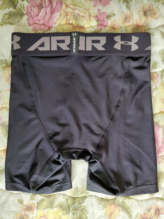 Компресионные шорты Under Armour