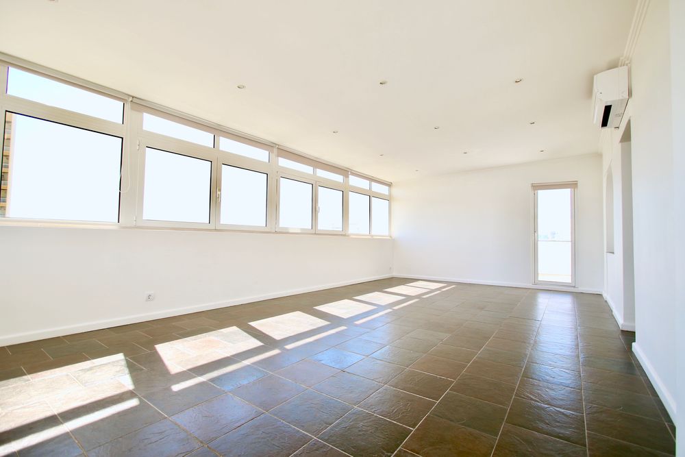 Penthouse 5 assoalhadas em Cascais, Vista Mar e Serra