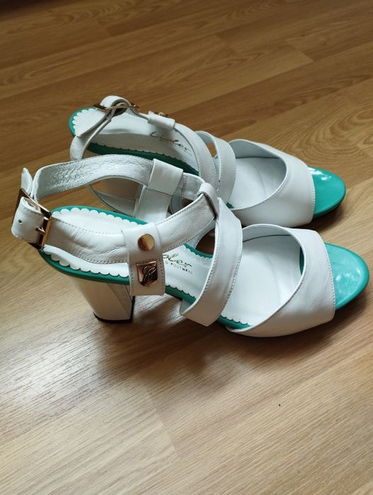 Жіночі босоніжки  Lider 38 розмір