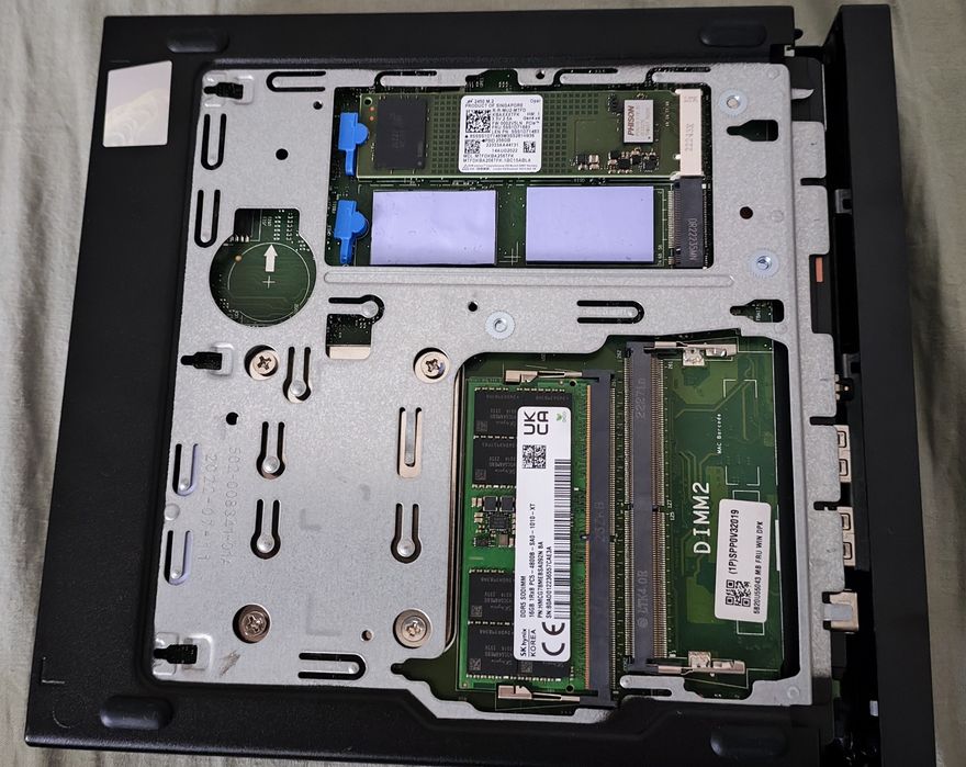 Mini PC Lenovo ThinkCentre m90q , Core I512500 , 16Gb RAM , 256 SSD