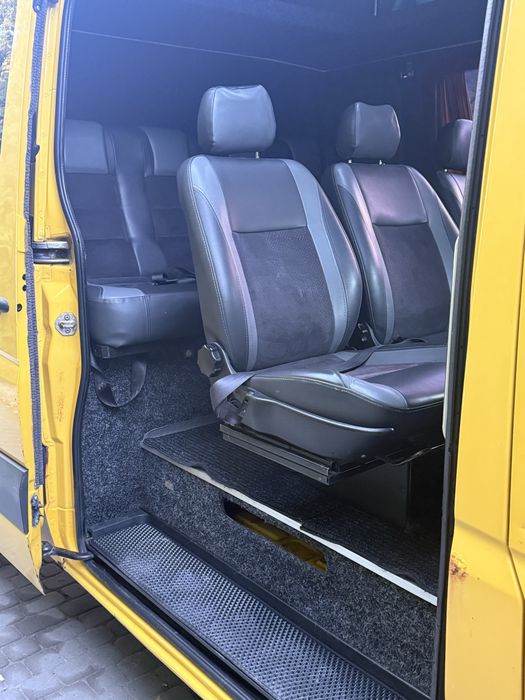 Продам Sprinter 906