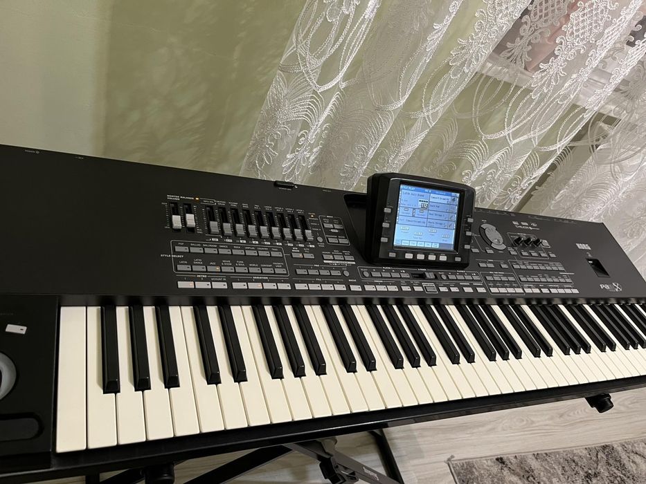 Продам Korg Pa3X