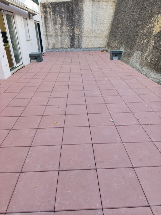 Apartamento T3 junto ao liceu