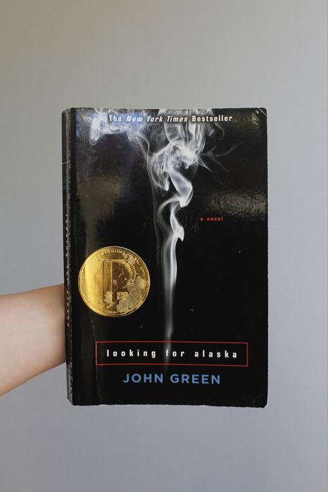 Livro “Looking for Alaska”, John Green