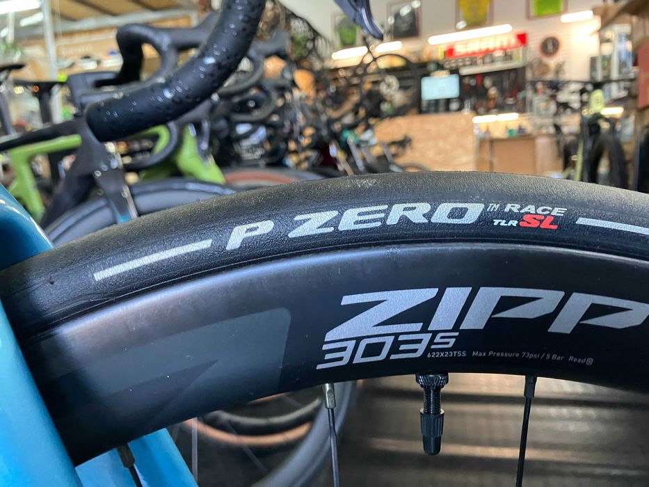 Colnago v4 nova  ultegra di2