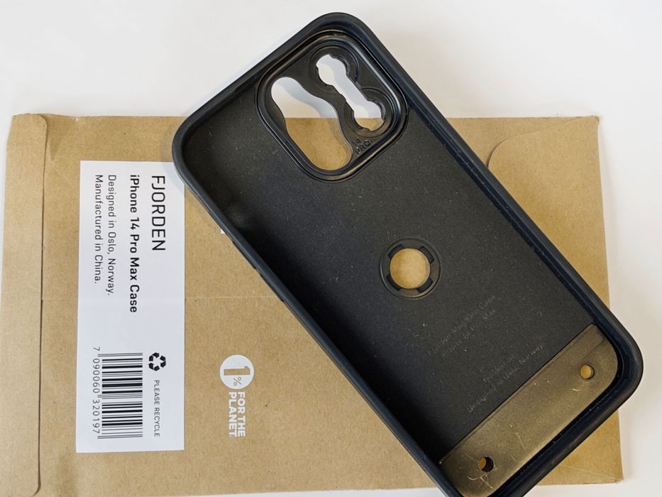 Sprzedam etui Fjorden Case do iPhone 14 Pro Max