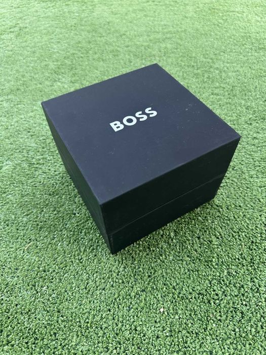 Relógio Novo Boss