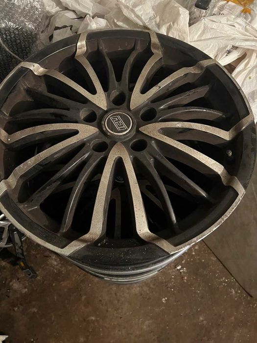 Продам диски на Opel Insignia 245/45 R18