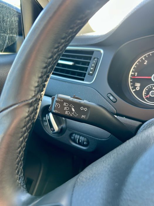 Vw Jetta Hiline 1.6Tdi Nacional