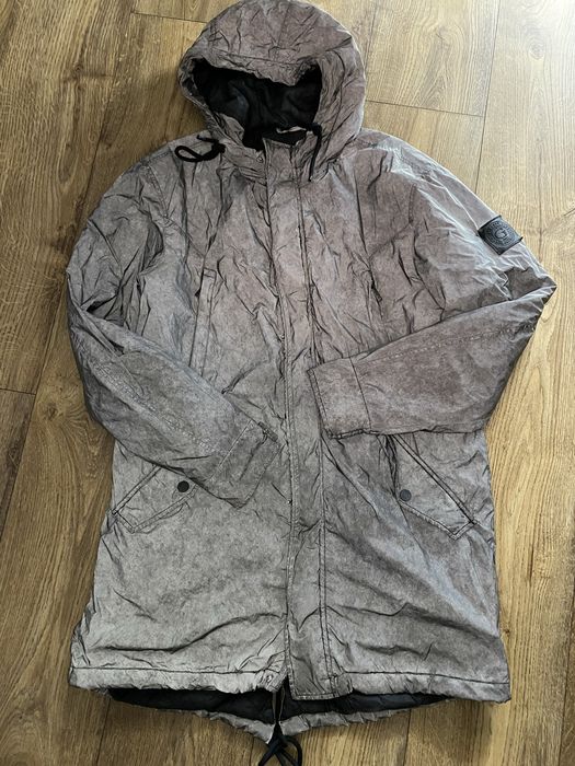 Guess srebrny męski płaszcz rozm M- raz założony