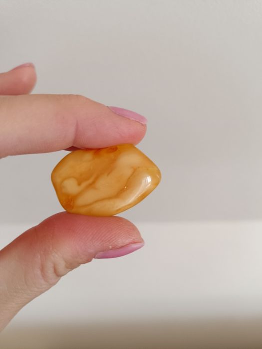 Bursztynowa broszka bursztyn naturalny