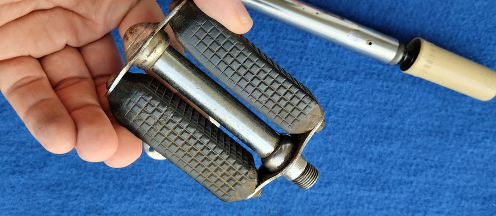 Pompka predom lampka odblask emblemat ZZR Wigry flaming polo lux Karat