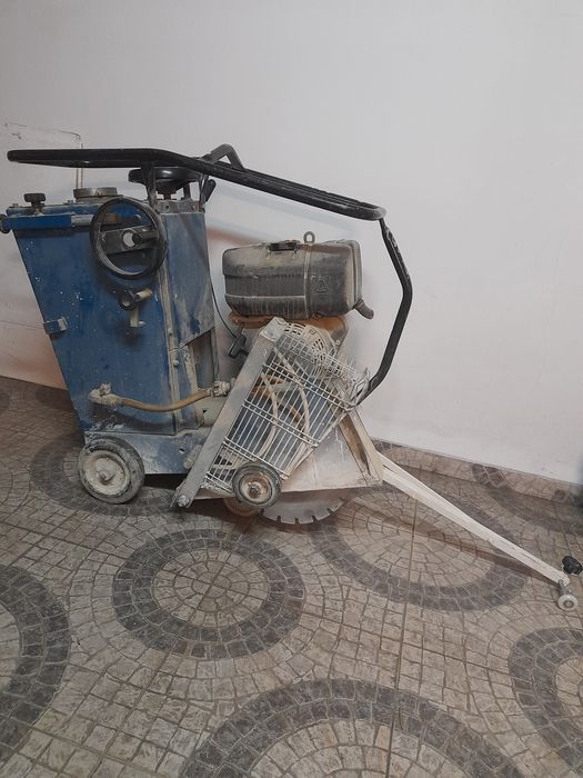 Carotes e cortes em betão