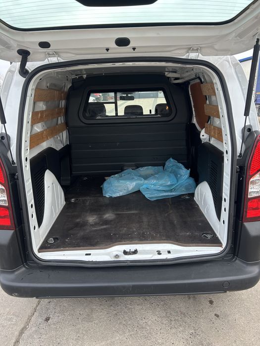 Citroen Berlingo 2016 1,6 bluehdi 3 osobowy najlepszy silnik