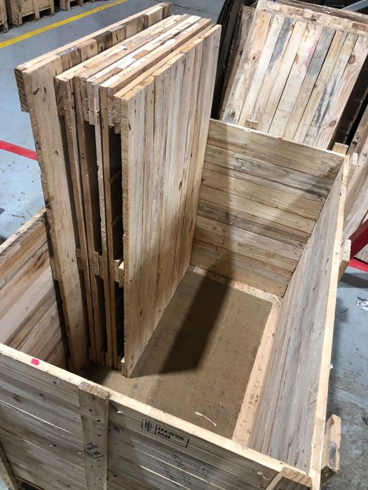 Caixotes de madeira com tampa