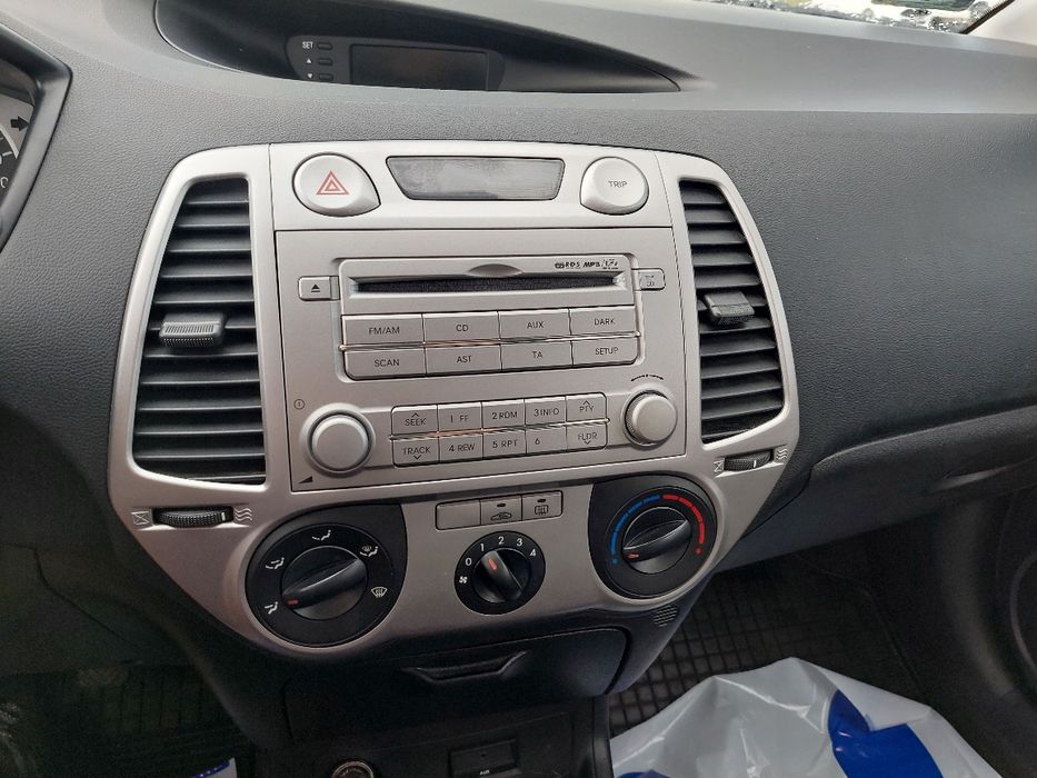 Hyundai i20, Zadbany, Niski przebieg 70tyskm