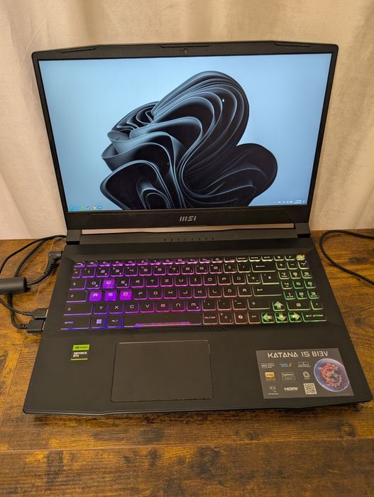 MSI Katana 15 | RTX 4070 | i7-13620H | Stan idealny + Testy na miejscu