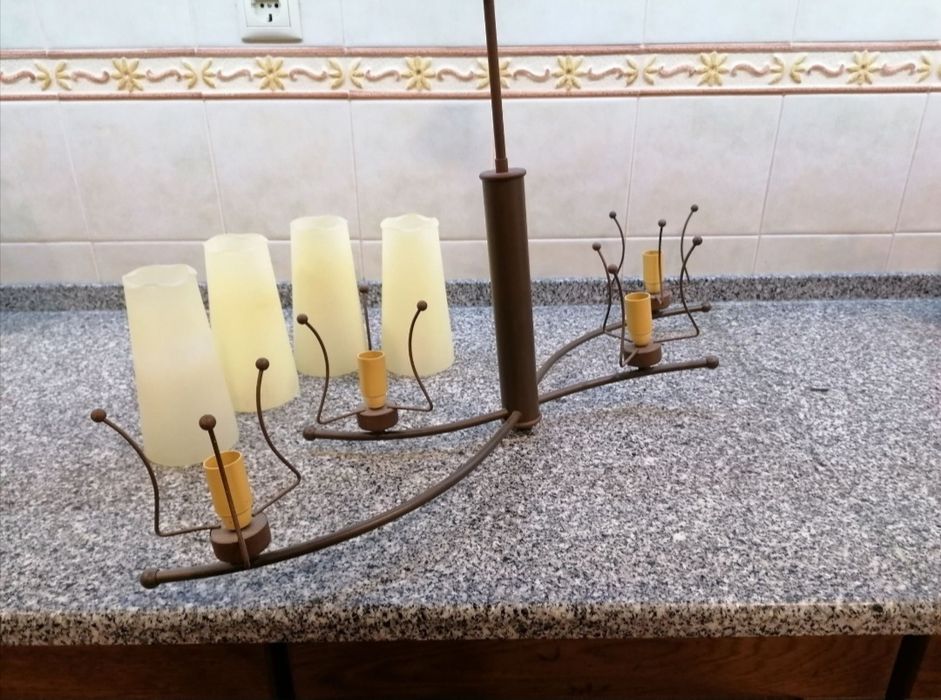 Candeeiro teto 4 lâmpadas