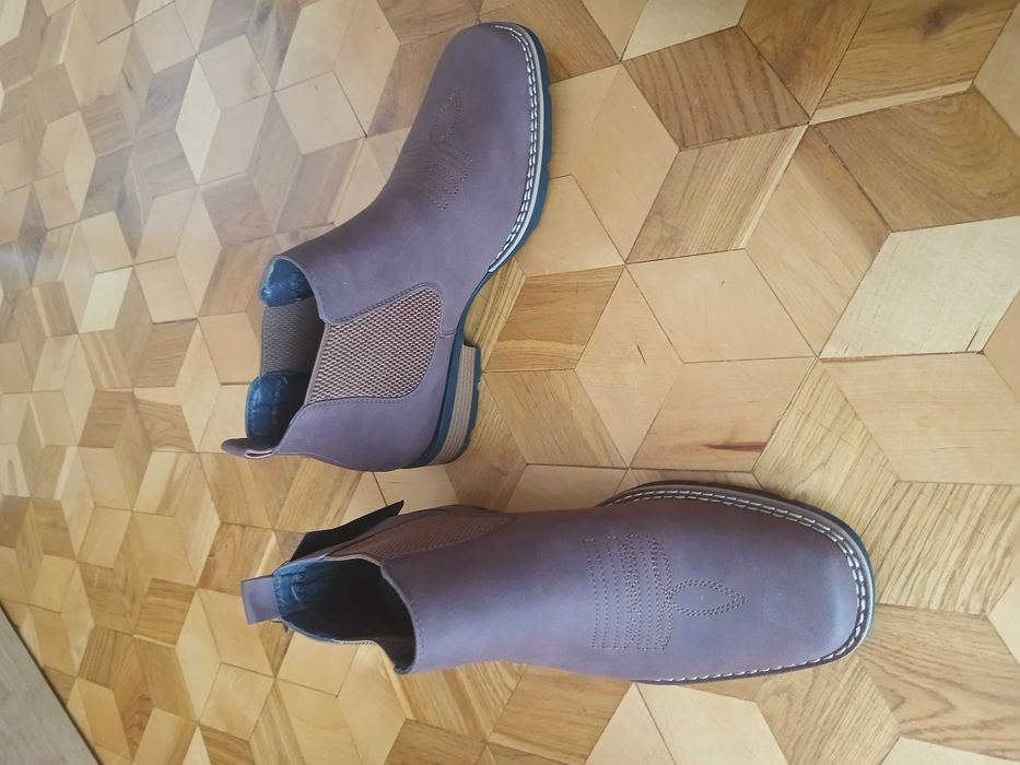 Buty męskie botki r.41