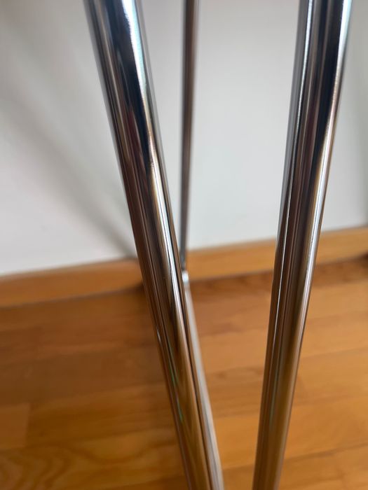 4 bancos altos Ikea Bernhard