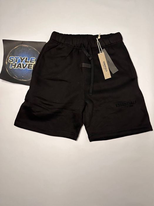 Шорти Essentials