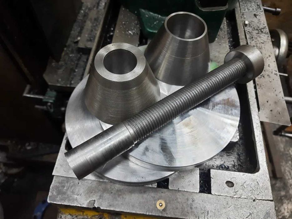 Токарь фрезеровщик токарные фрезерные работы