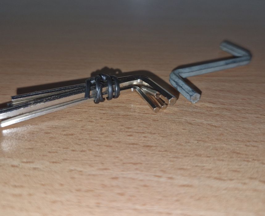 Шестигранник ключ 2, 3, 5 мм