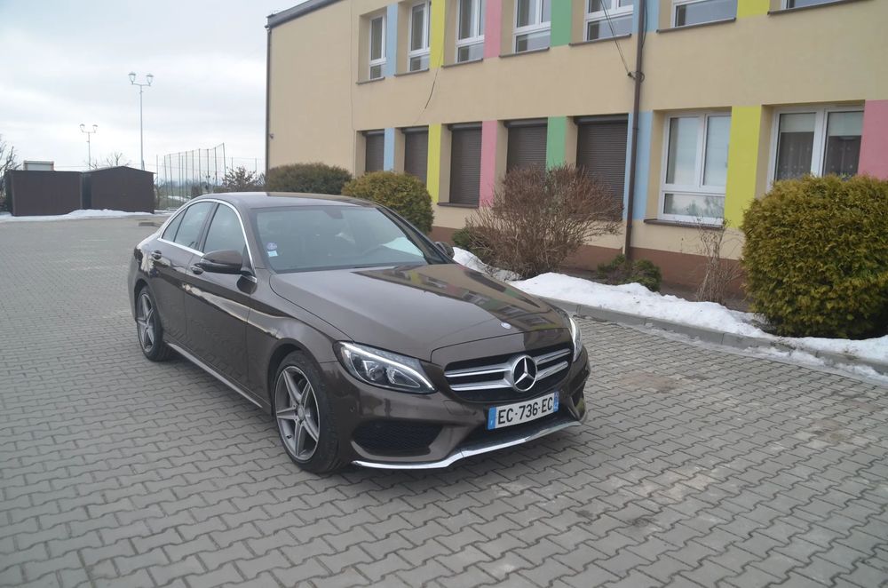 Mercedes-Benz Klasa C C 200 AMG LED skóra kamera 7-gtronic 4matic