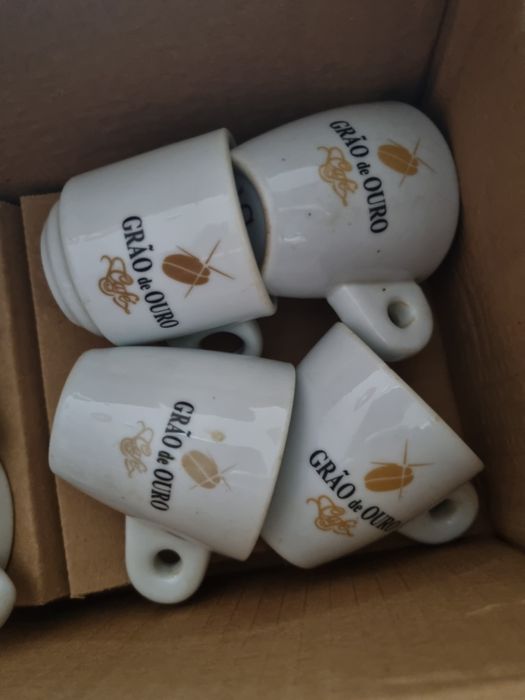 Chávenas grão de ouro