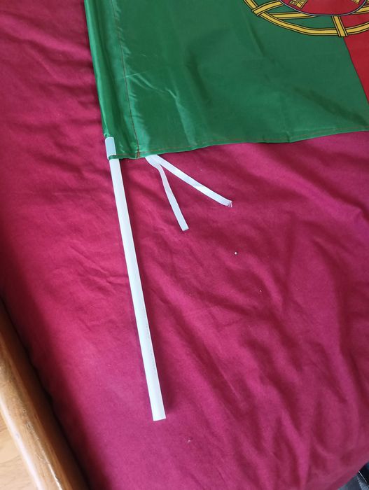 Bandeira Portugal com Cano