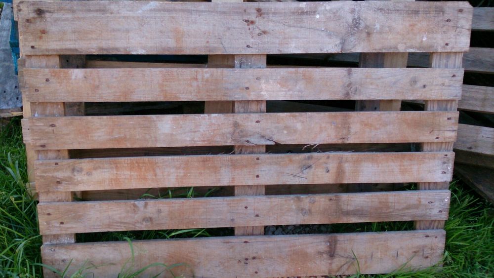 Paletes diversas usadas