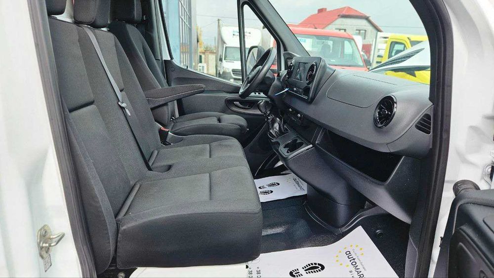 Mercedes-Benz Sprinter 2020p.