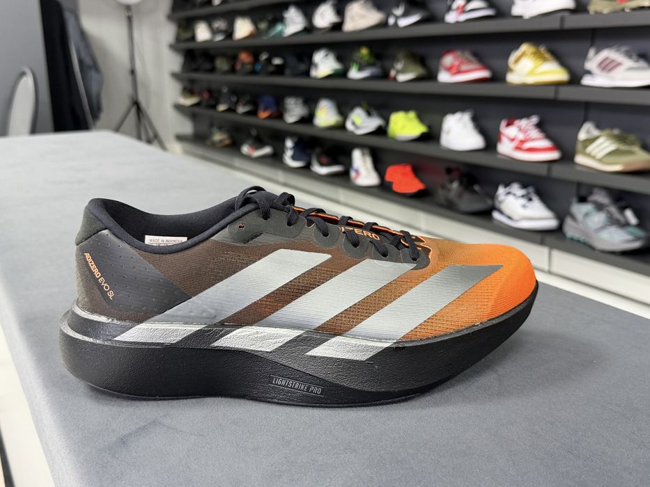 Оригінал 100% Adidas  Adizero EVO SL  JS4506. /26,5см/ 27,5см/