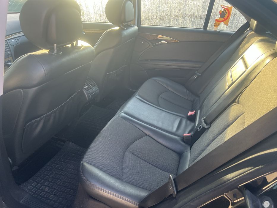Mercedes Benz E220 Avantgarde