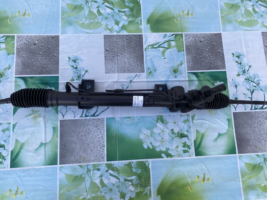 Caixa direcao Renault Laguna - Nova