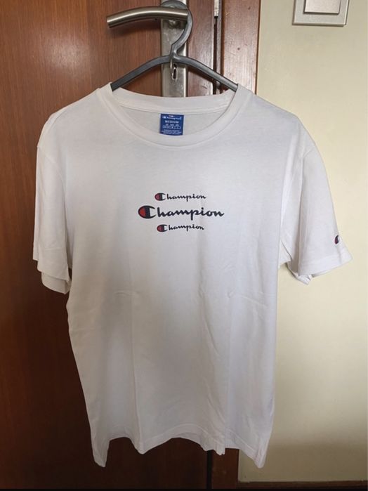 Tshirt champion praticamente nova
